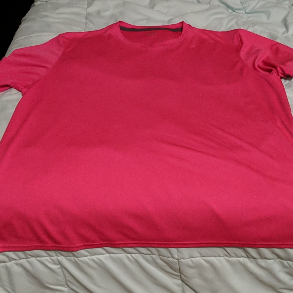 5 for $20.    Mens BCG dri-fit shirt